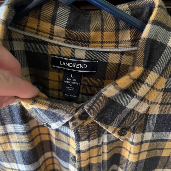 Men’s Land’s End Flannel Shirt in grey and yellow - Picture 2 of 9